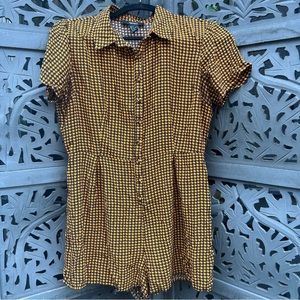 Forever 21 black and yellow houndstooth romper | size L